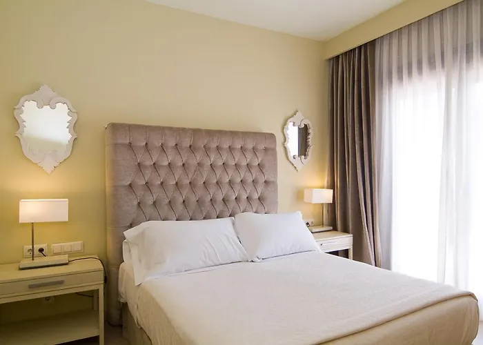 Hotel Los Granados