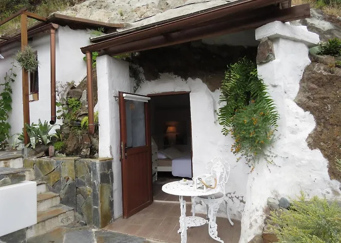 La cueva de Ángel B&B
