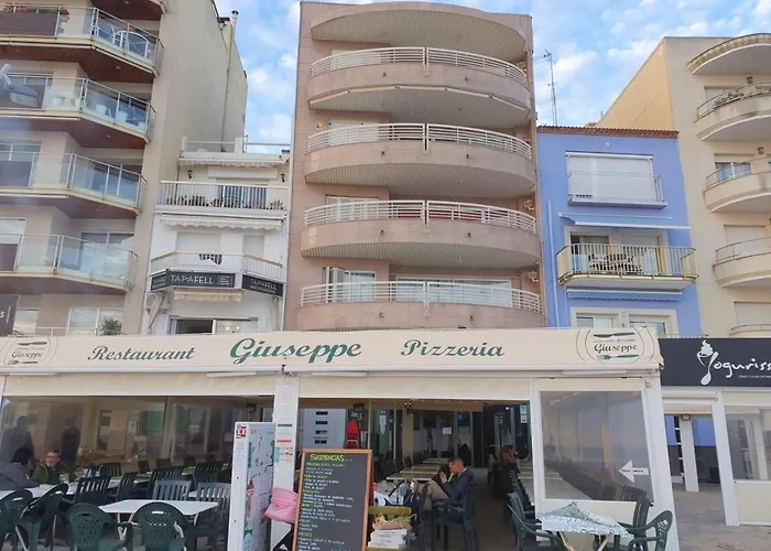 Villa Service - Lindamar 1º 2ª