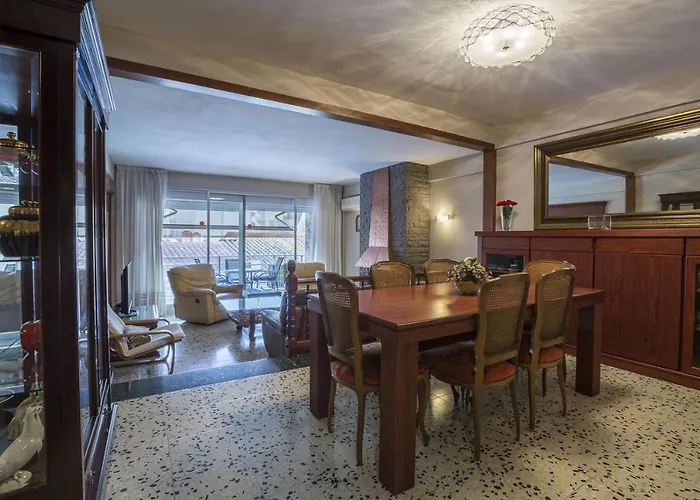 R54 Apartamento Montserrat 11-2