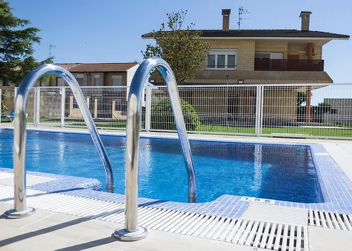 Oasis De Bardenas, B&B Con Piscina Privada