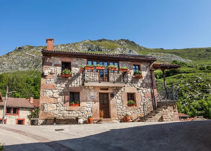 Apartamentos Rurales El Tio Pablo Picos De Europa Tresviso
