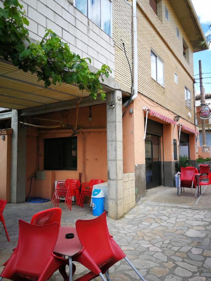 Casa Rural El Kanguro * Luesia