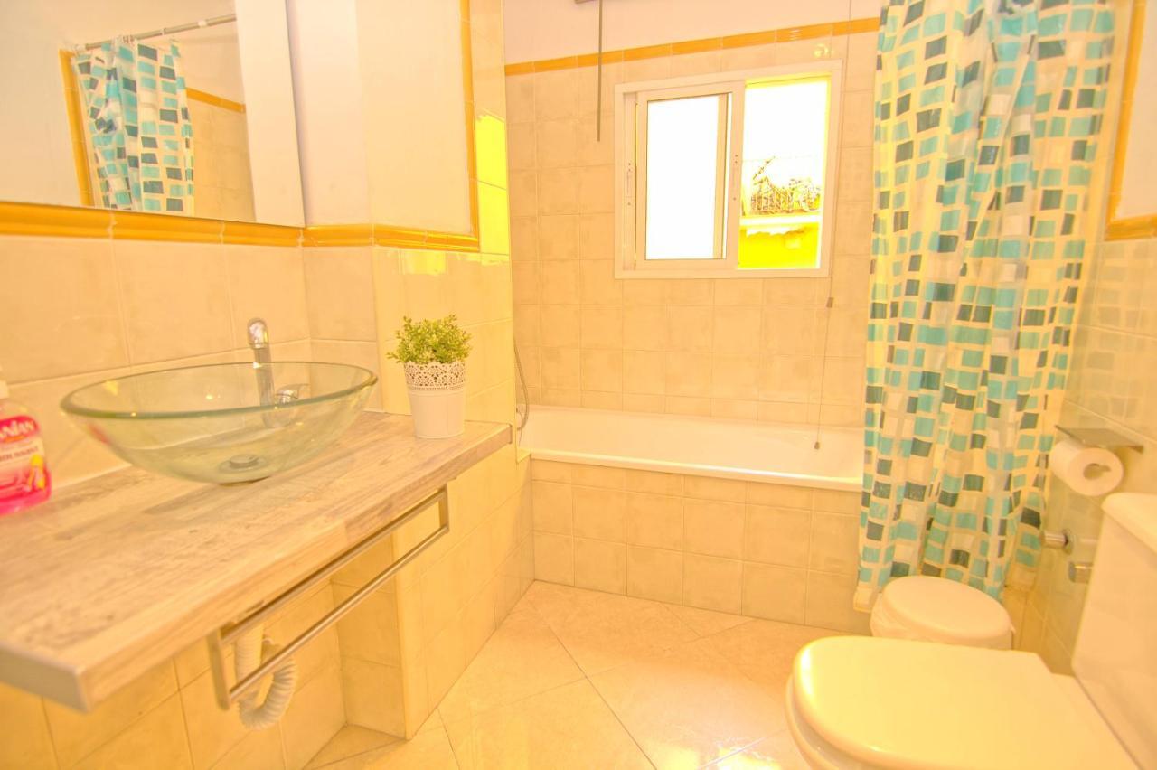 Habitación en casa particular Cost Mercado