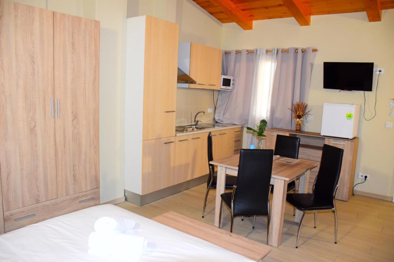 Giuliano Apartahotel Ampuriabrava