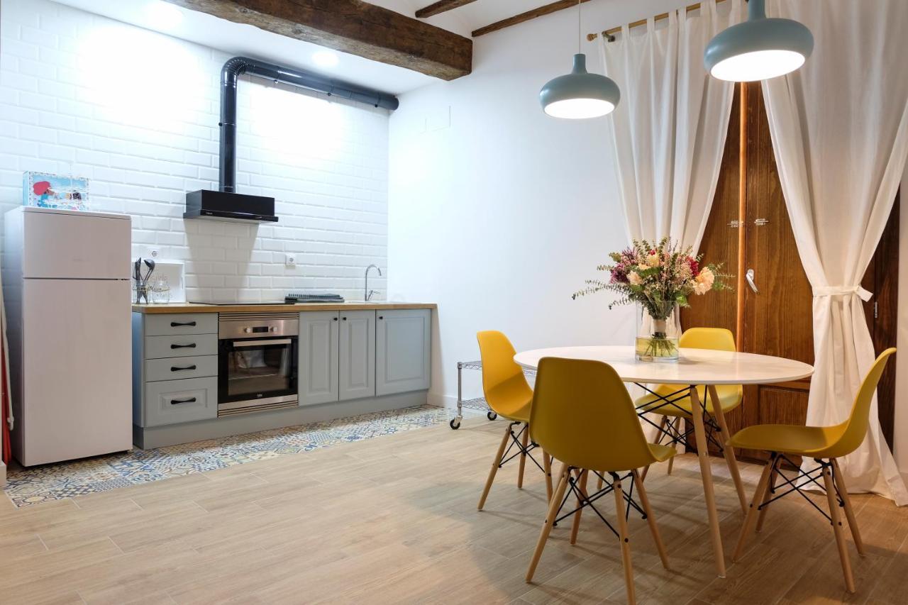 La Moma & Apartment *