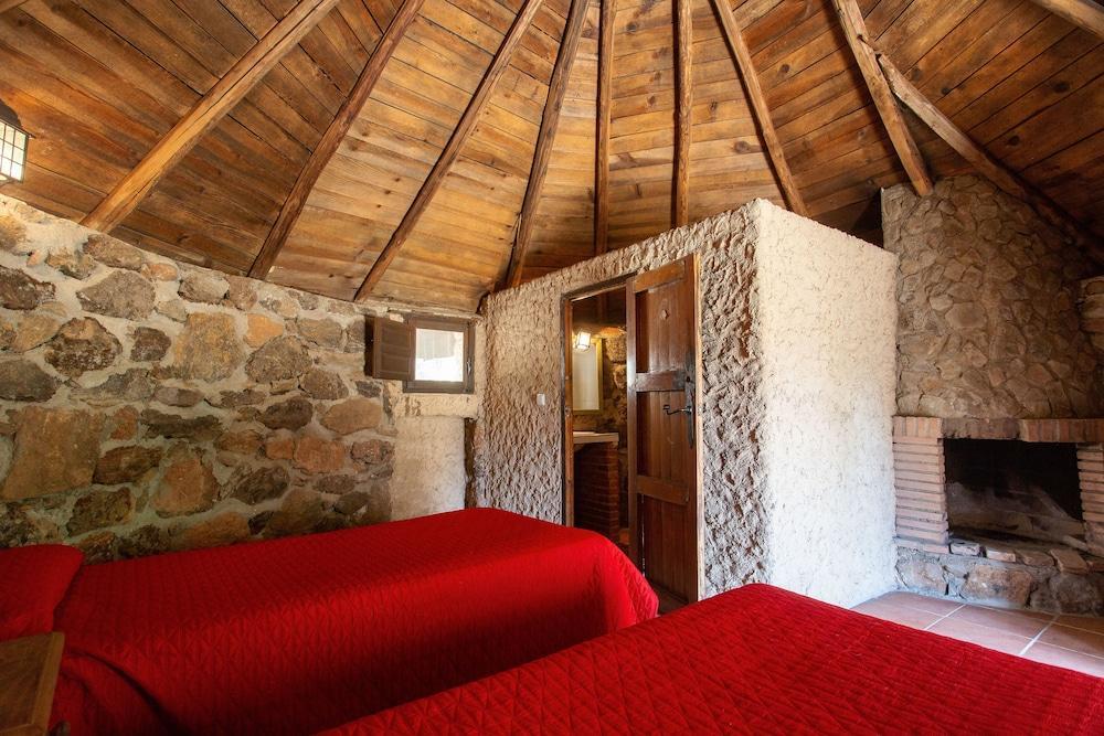 Las Cabanas Del Monasterio 2*