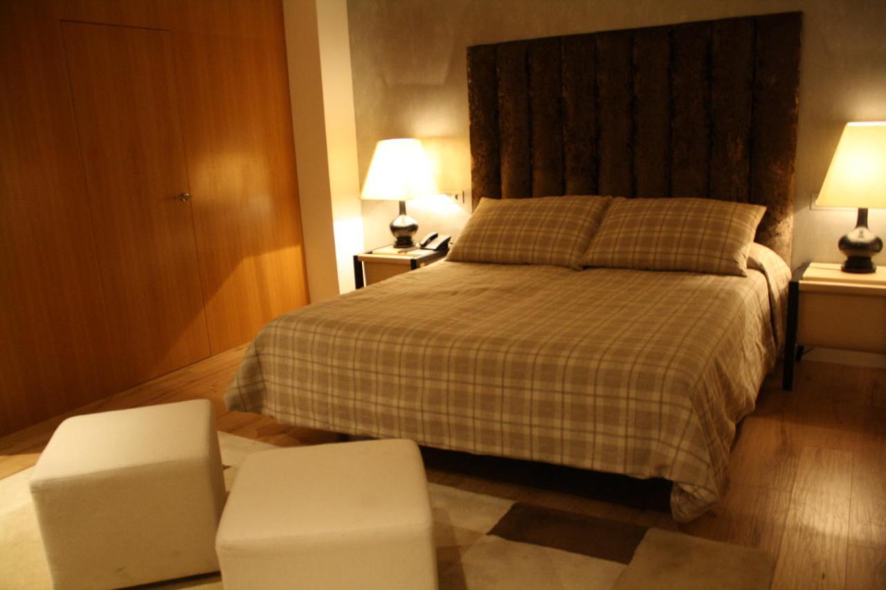 Palau Dels Osset Hotel