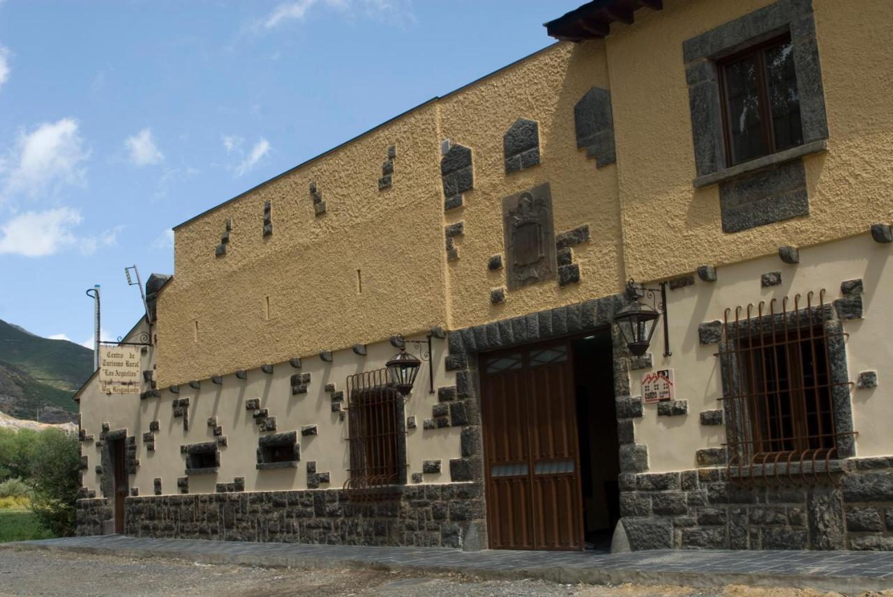 Rural Los Argüellos Lugueros