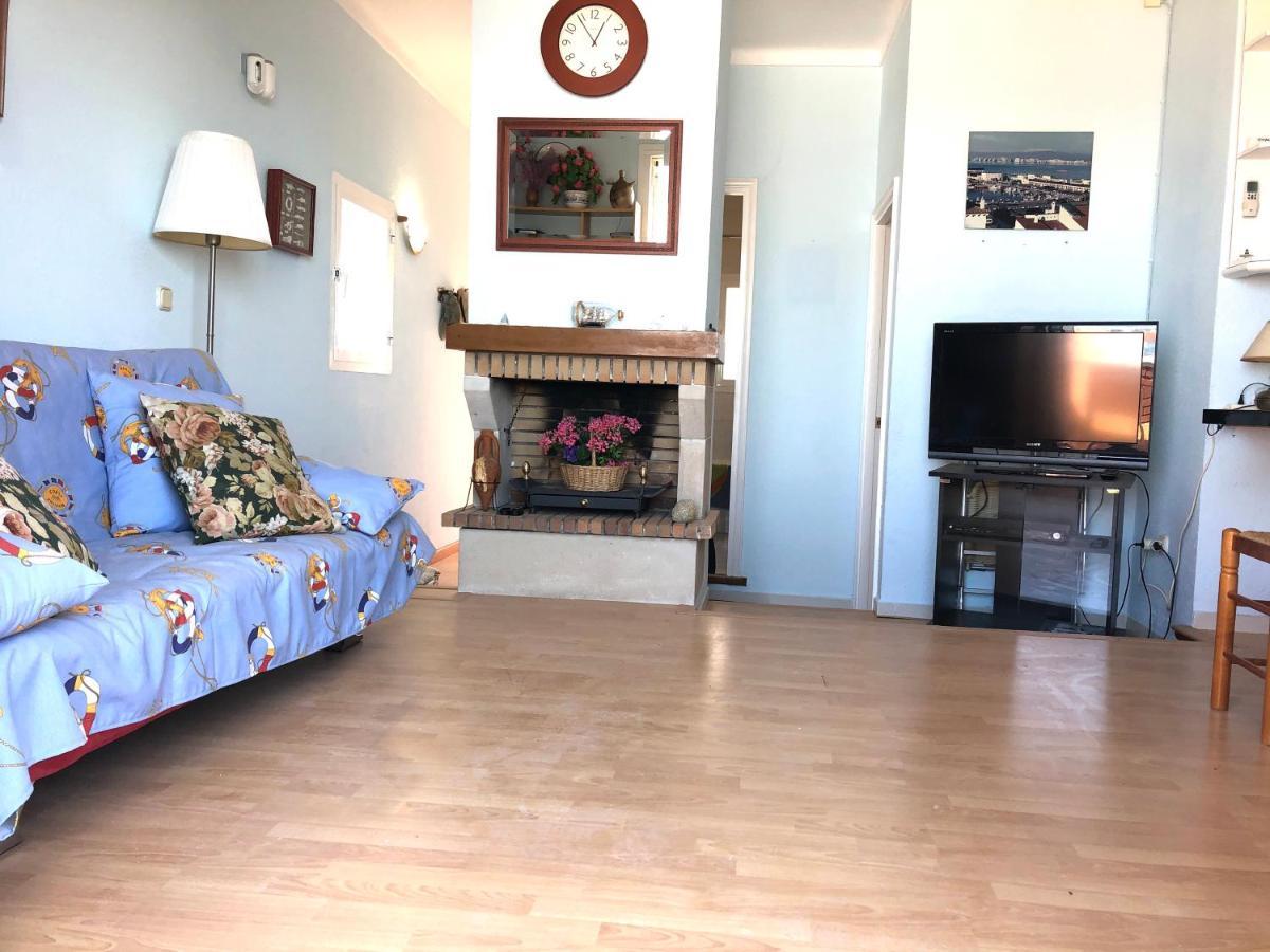 Nautica 10: Seaside Terrace With Ac Near Port And Beach