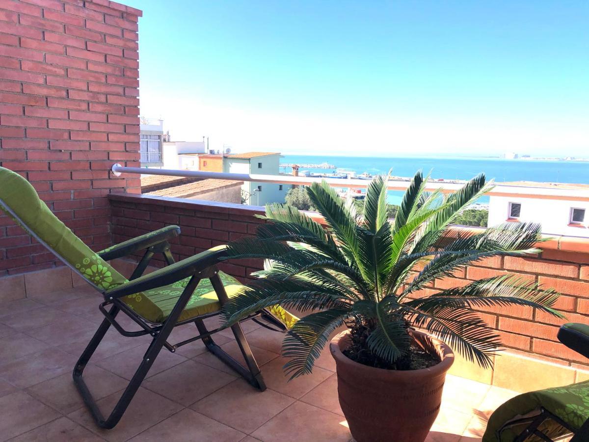 Nautica 10: Seaside Terrace With Ac Near Port And Beach Apartment Roses