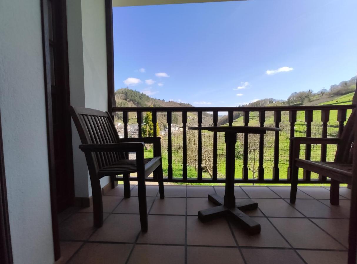 Aparthotel Rurales Lin De Colas Navelgas