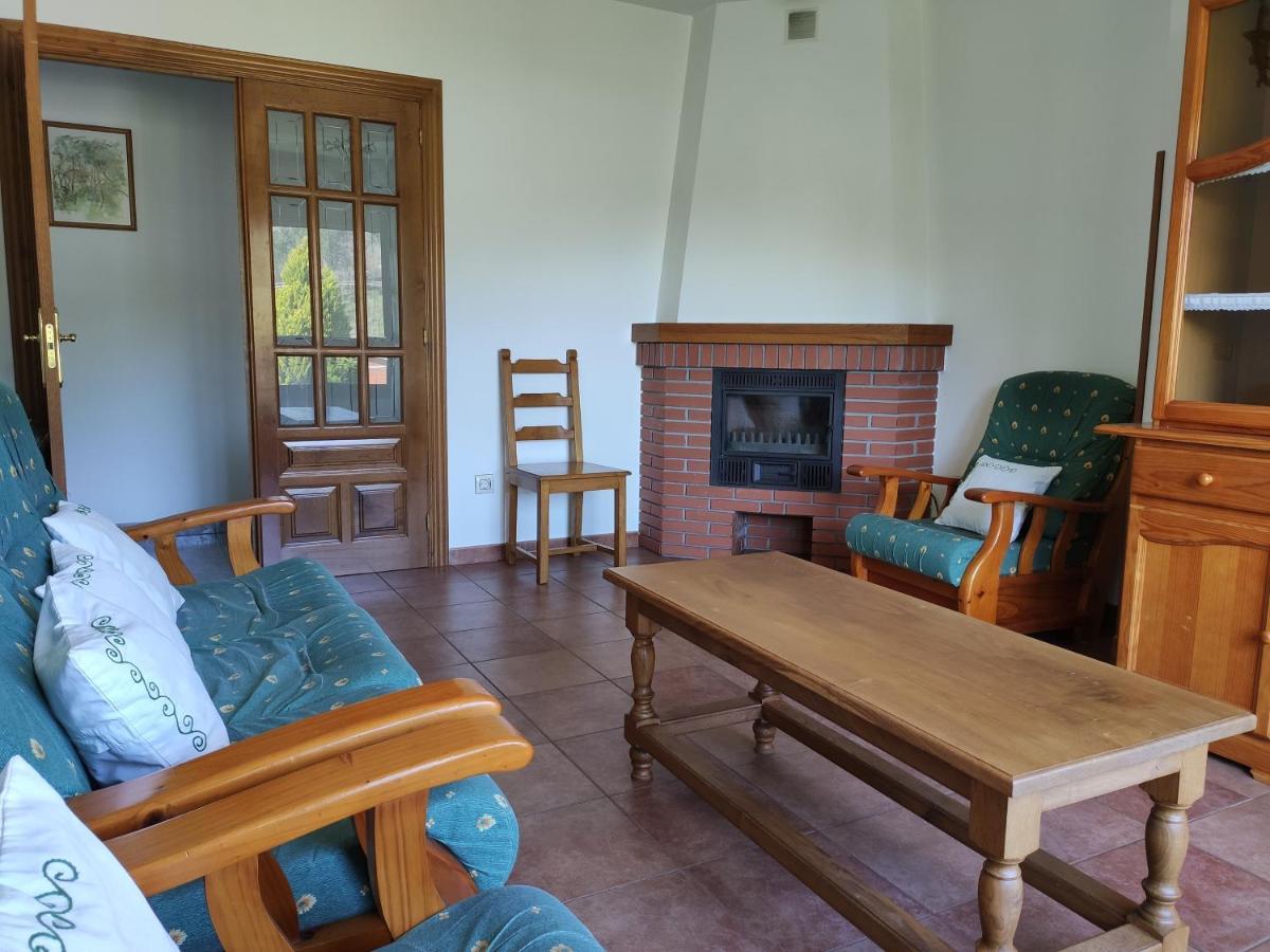 Rurales Lin De Colas Aparthotel Navelgas