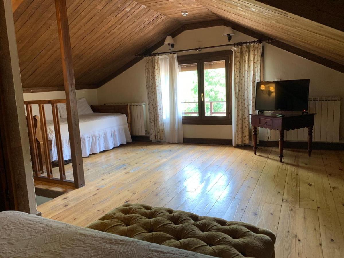 Hotel Charle 2*