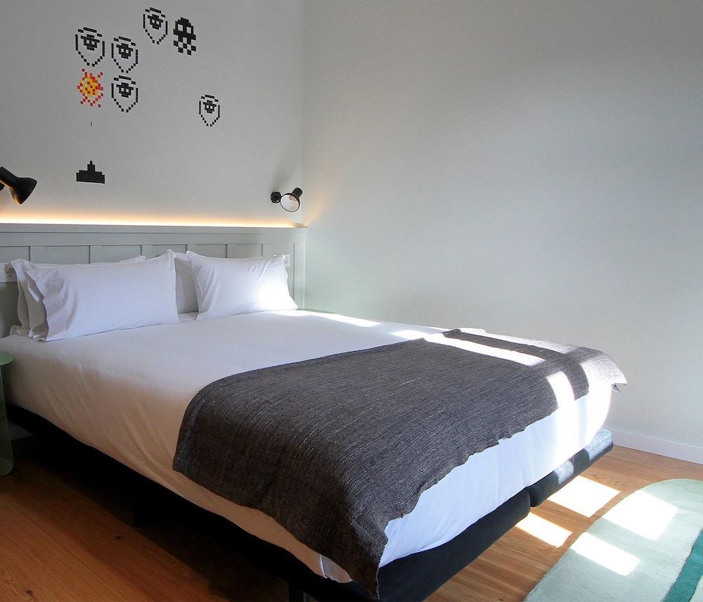 Hostal H Complutum *