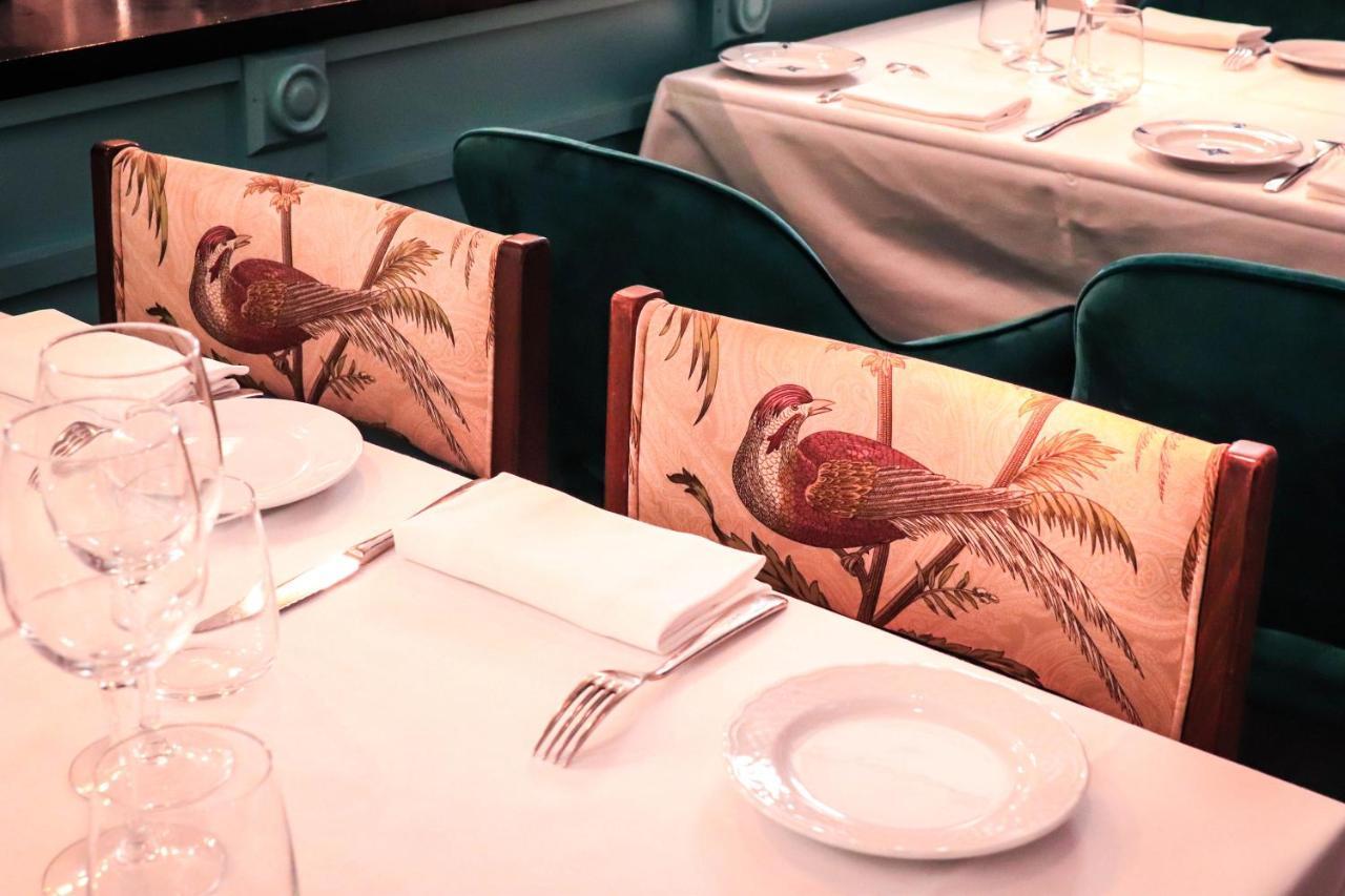 & Restaurant Marina