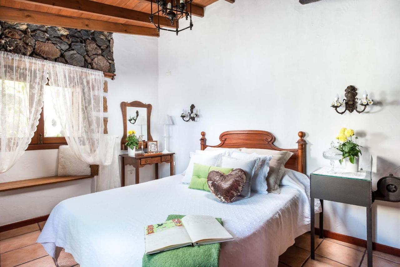 Сasa de vacaciones Romantic Hamlet With Private Pool La Fragua De Eliseo *