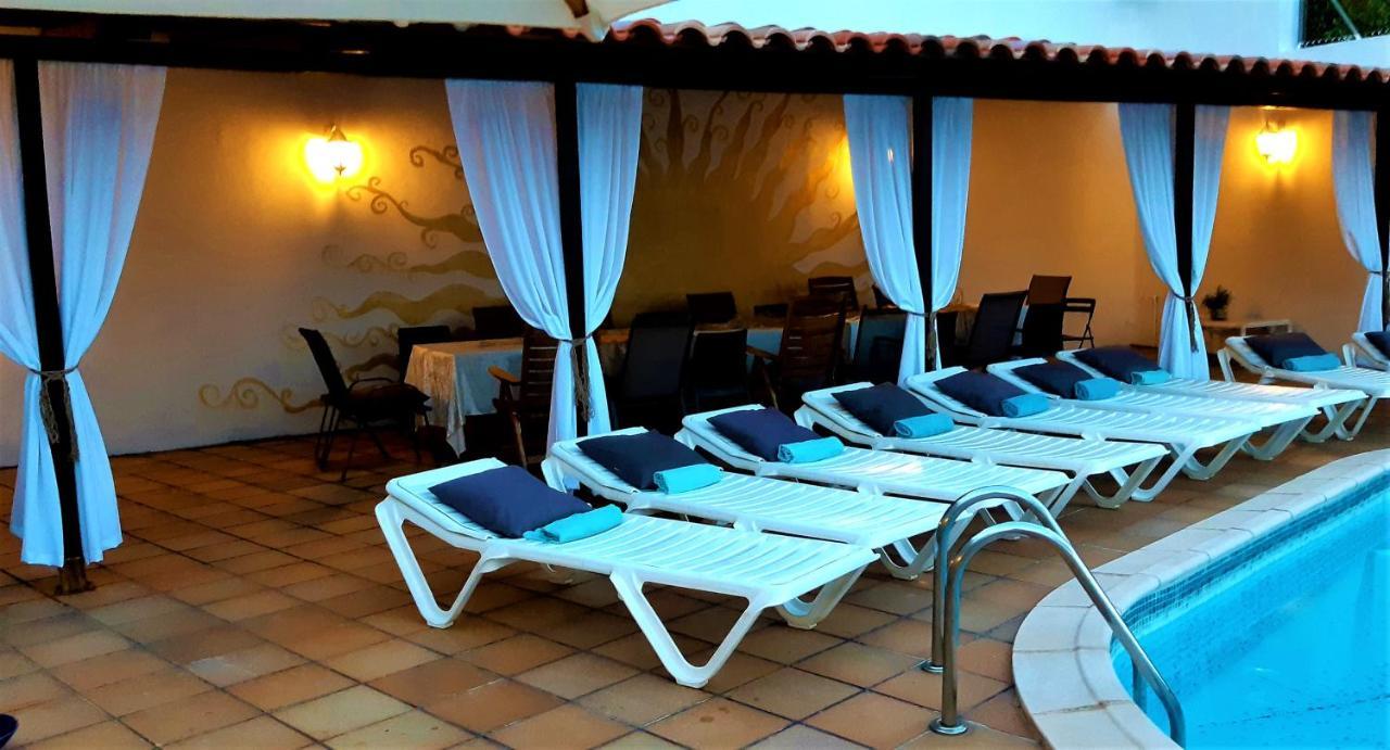 Bed and breakfast Ashram Sunshine *