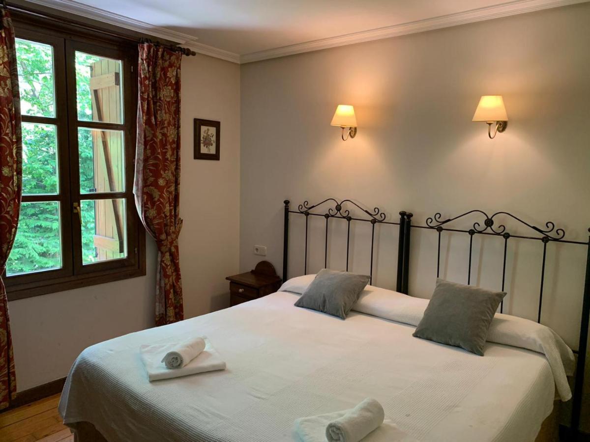 Hotel Charle Jaca
