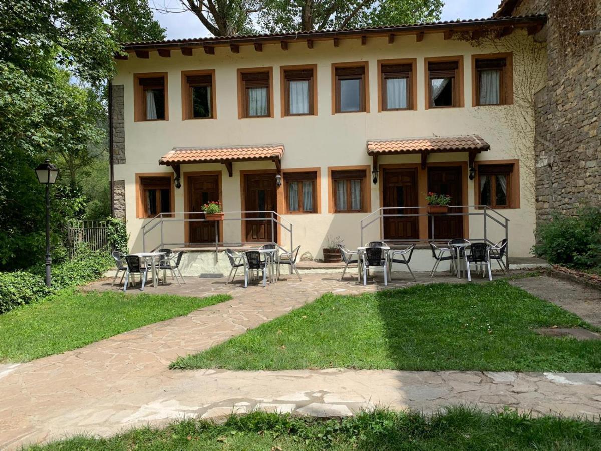 Charle Hotel