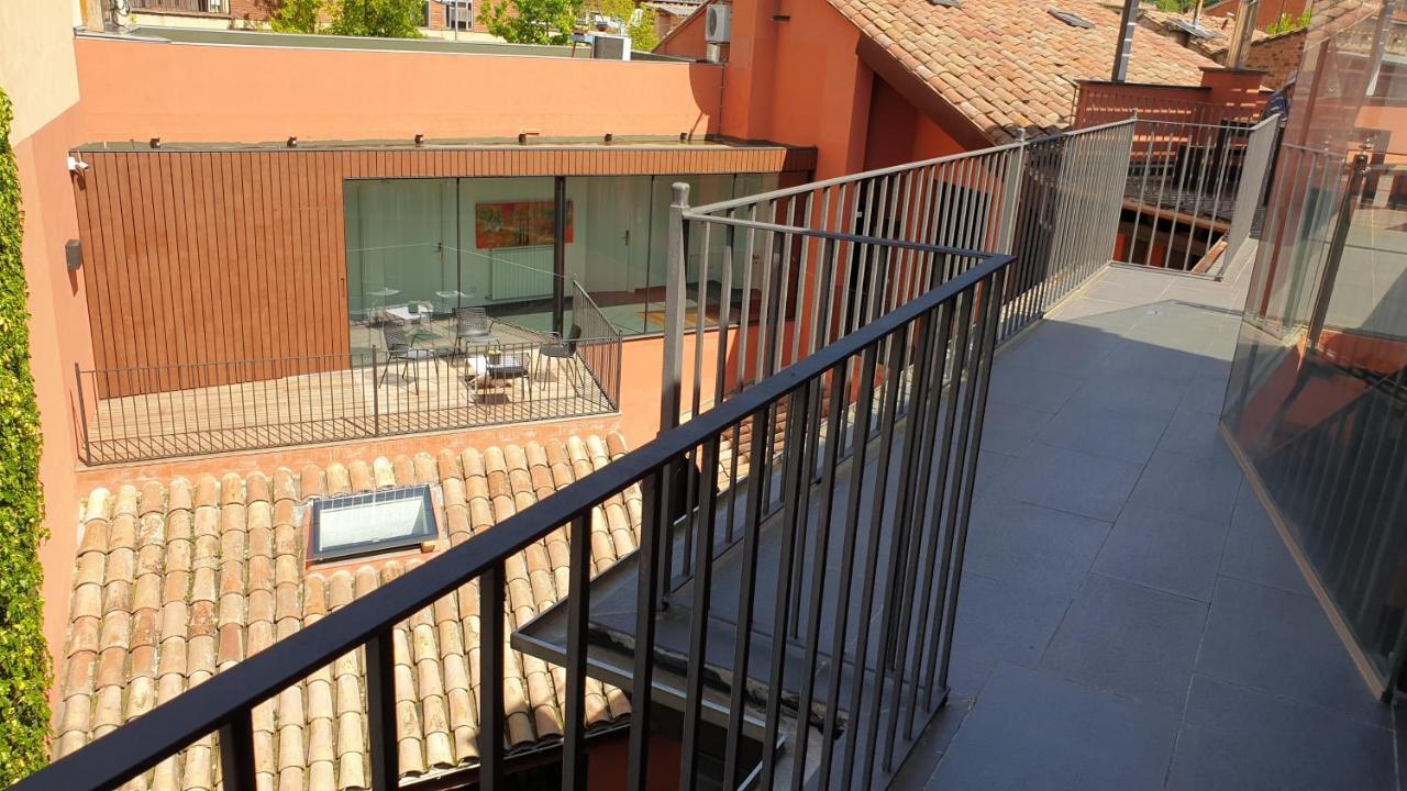Apartment Y Habitacions Entre Volcans
