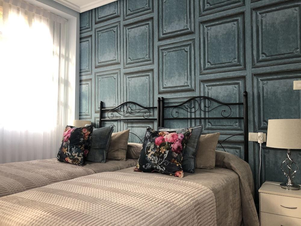 Otola Guest house 2*