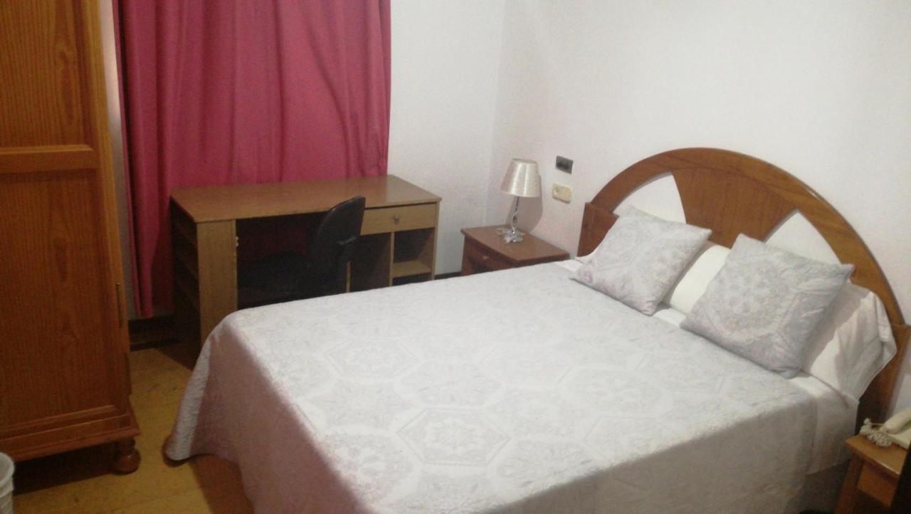 Hostal Continental Pensión *