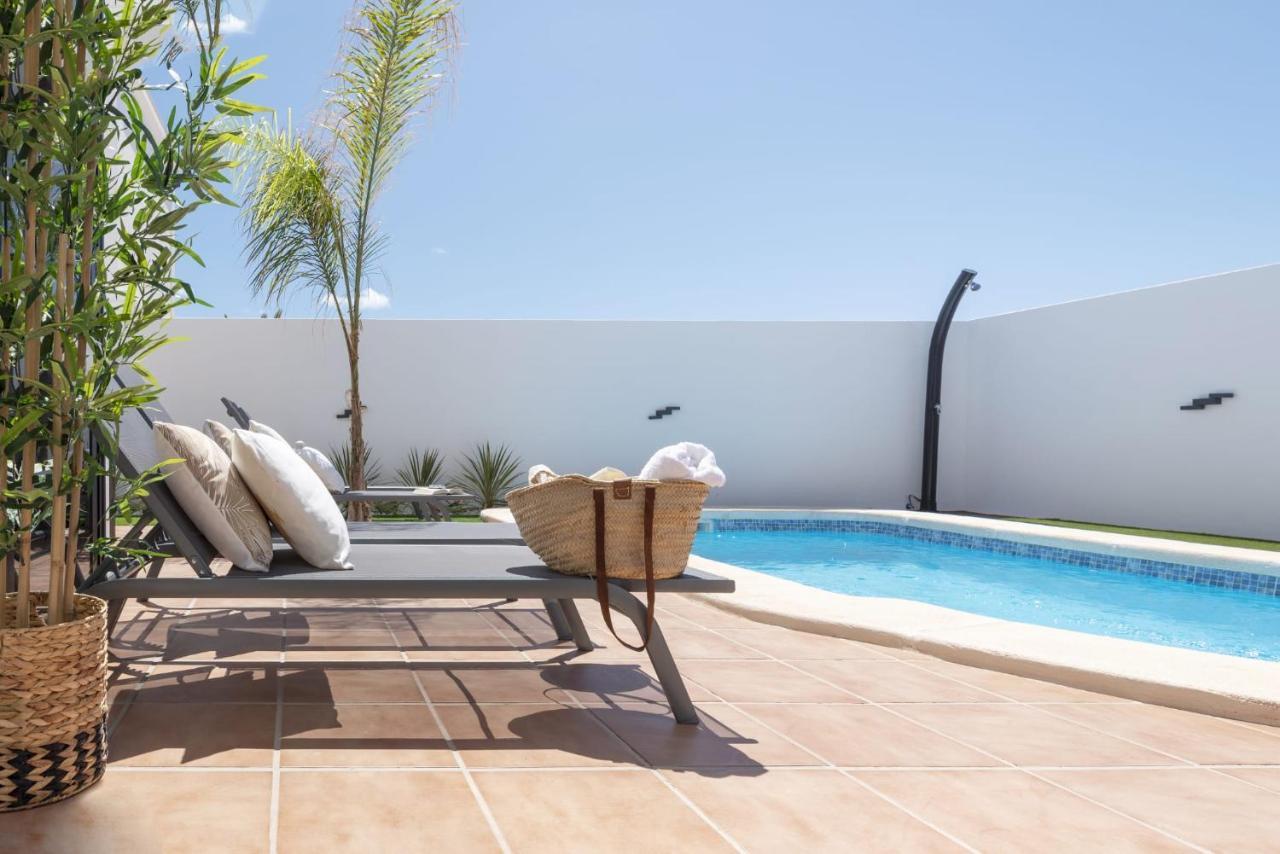 Roble Villa *
