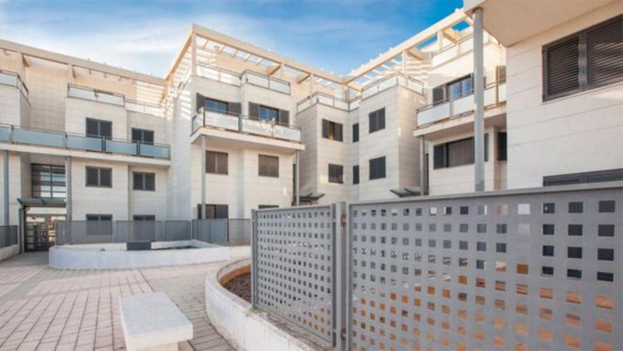 Duplex Golf Rioja Alta Apartment