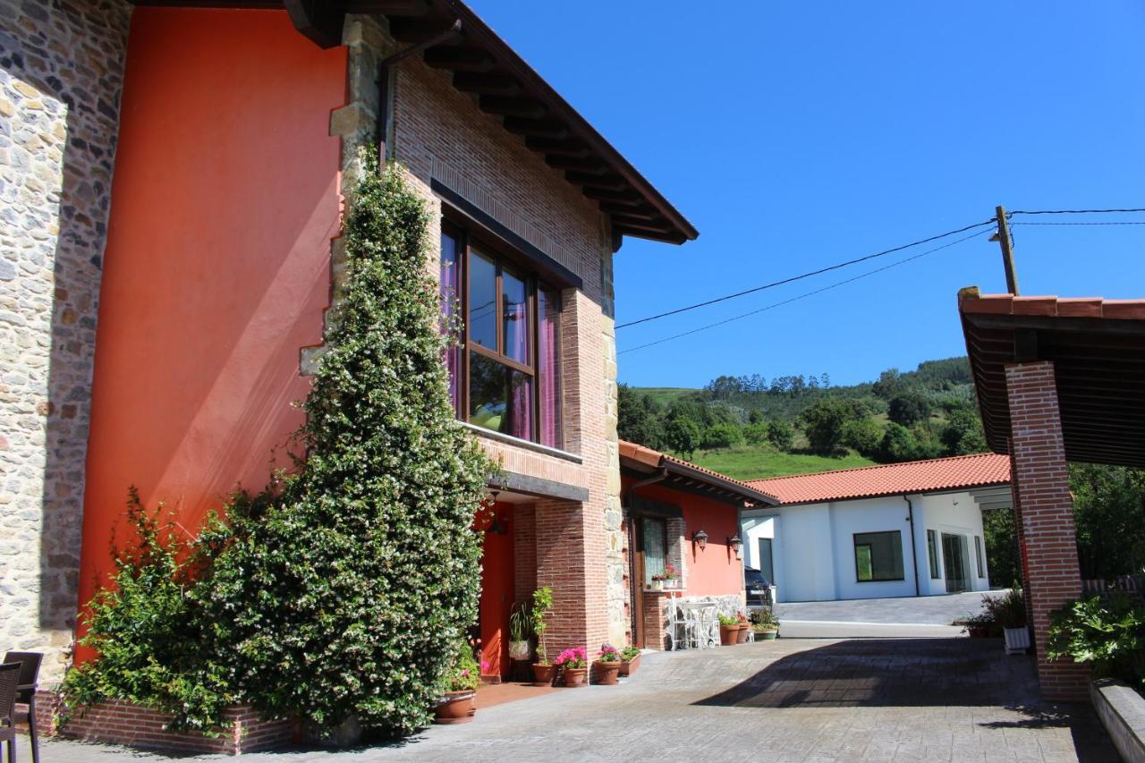 El Campo Country house