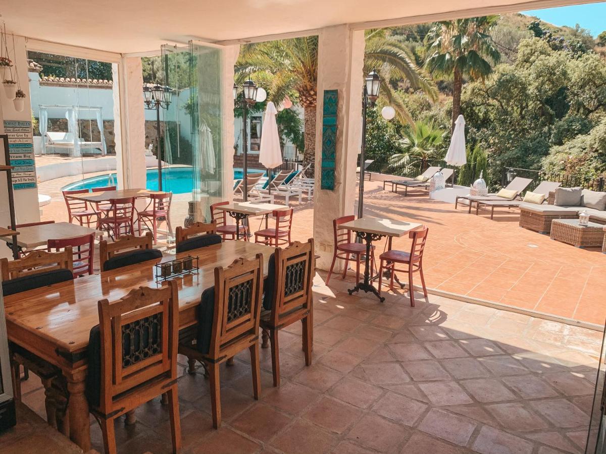 Jardines De La Reina Boutique Marbella