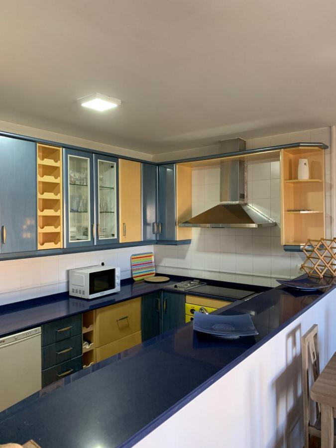 Apartment Apartamento Primera Linea De Playa Con Piscina. *