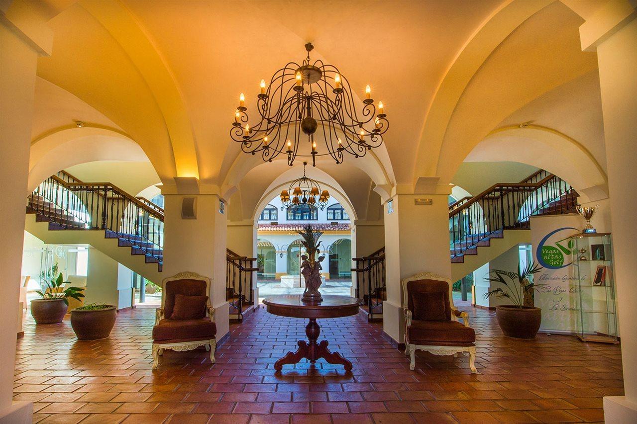 Hospedium Cortijo Santa Cruz Hotel 4*