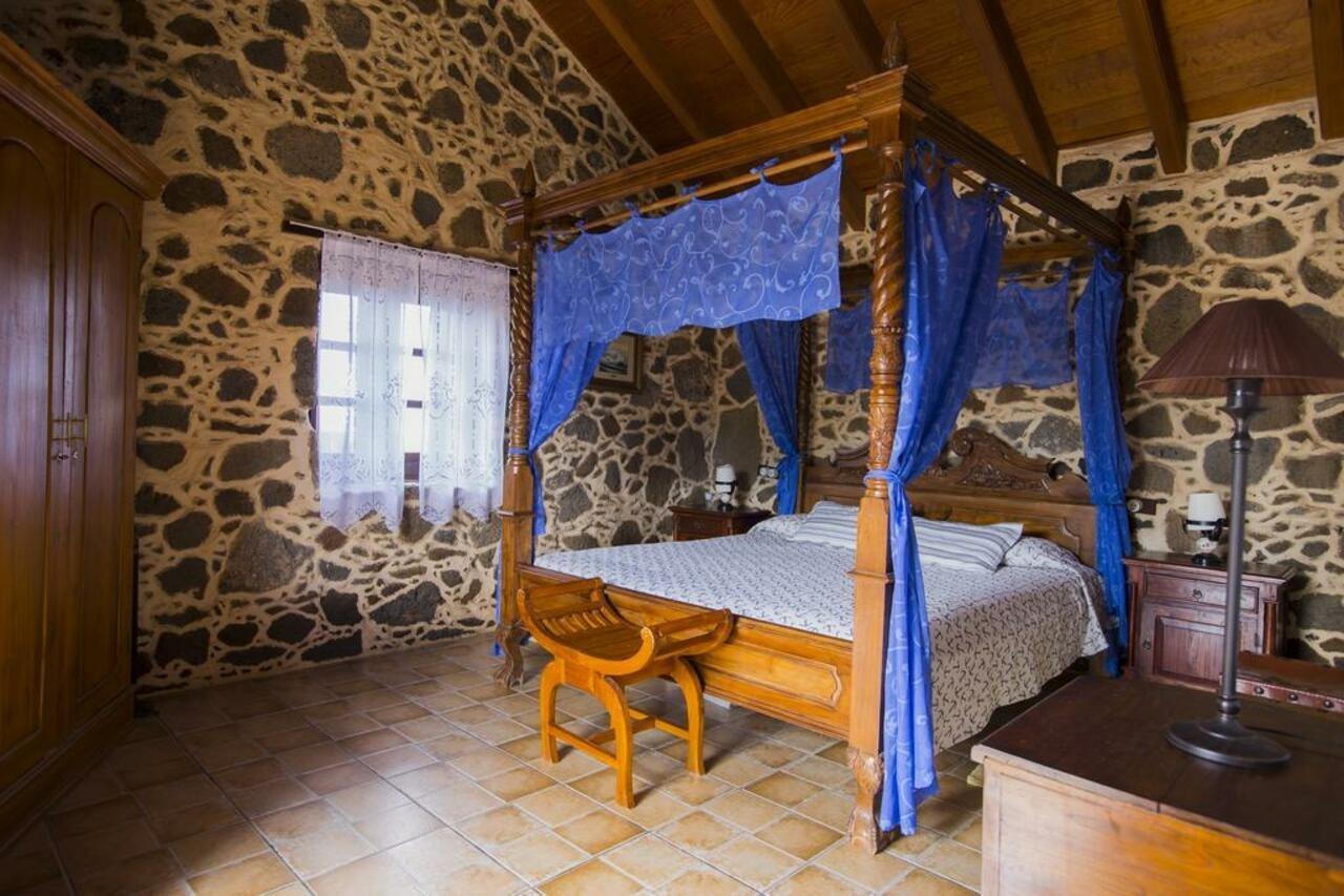 Rural Restaurante Mahoh Guest house