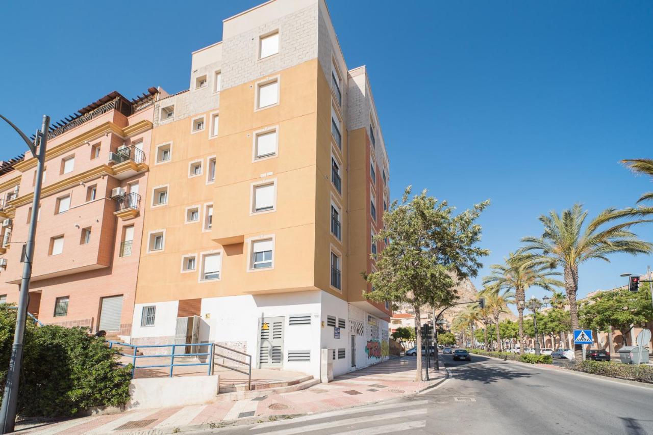 Expoholidays - Puerto Aguadulce * Aguadulce (Almeria)