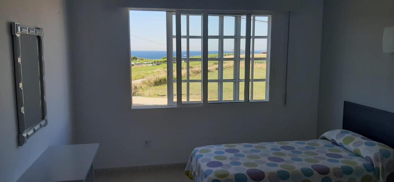 Guest house Dukes Playa de Bascuas
