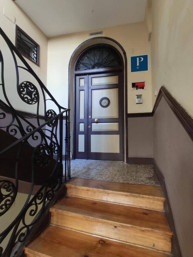 Fuencarral Adeco Guest house *