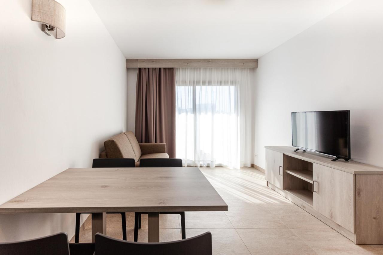 Apartamento Blanco Y Negro - Recien Reformado Lloret de Mar