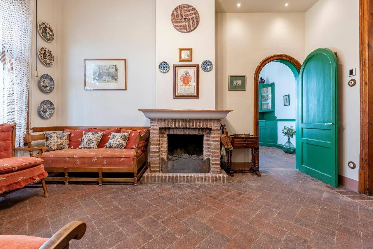 Mas Barbat Villa *