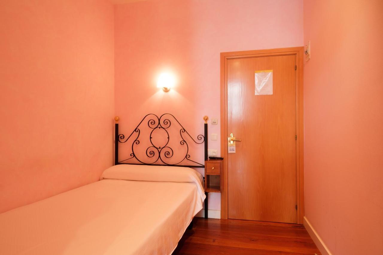 Hotel Playa De 2*