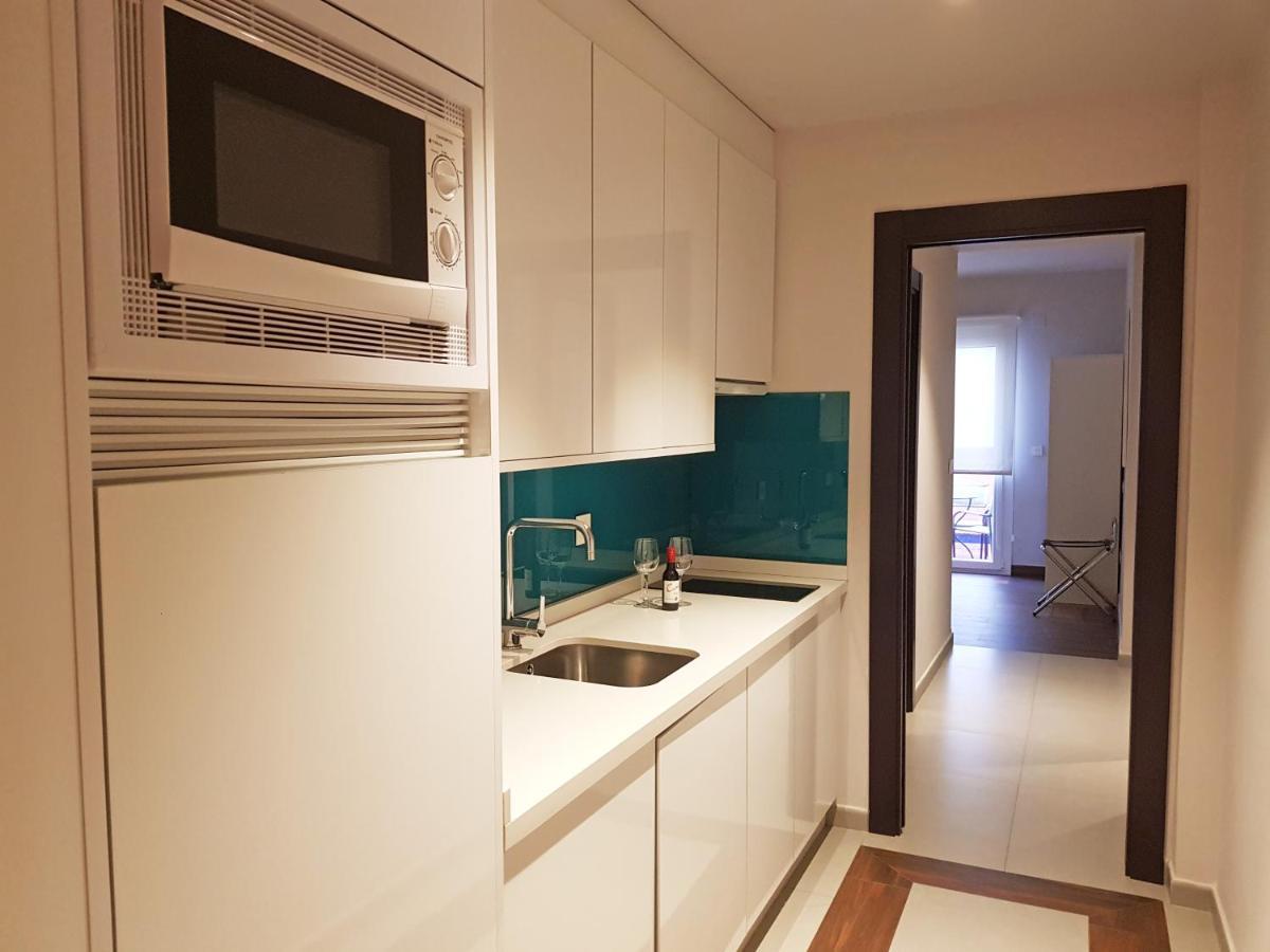 Apartamentos Caballerizas Granada Con Parking Gratuito En Pleno Centro Apartment *
