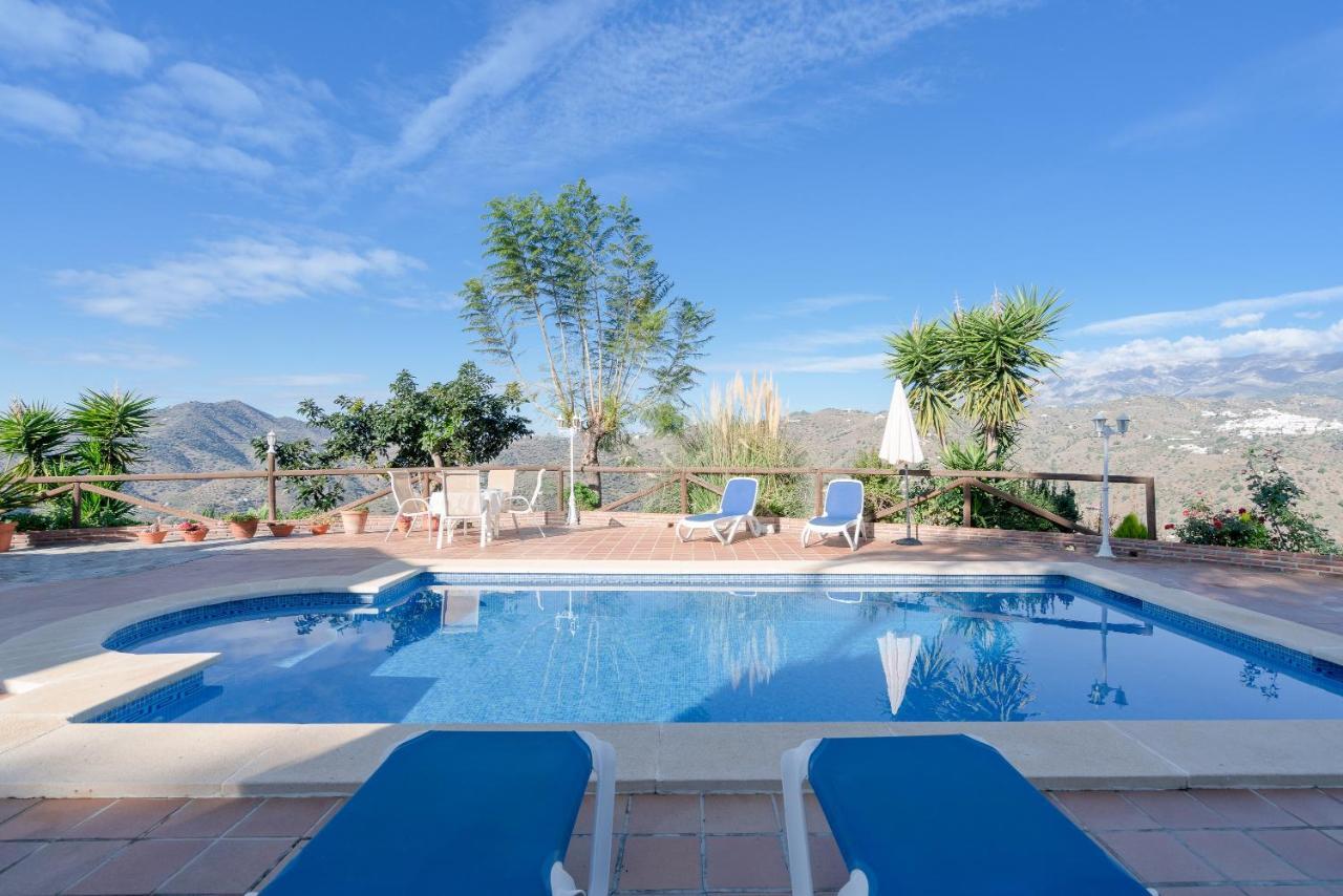 Cortijo La Rijana Holiday home Sayalonga