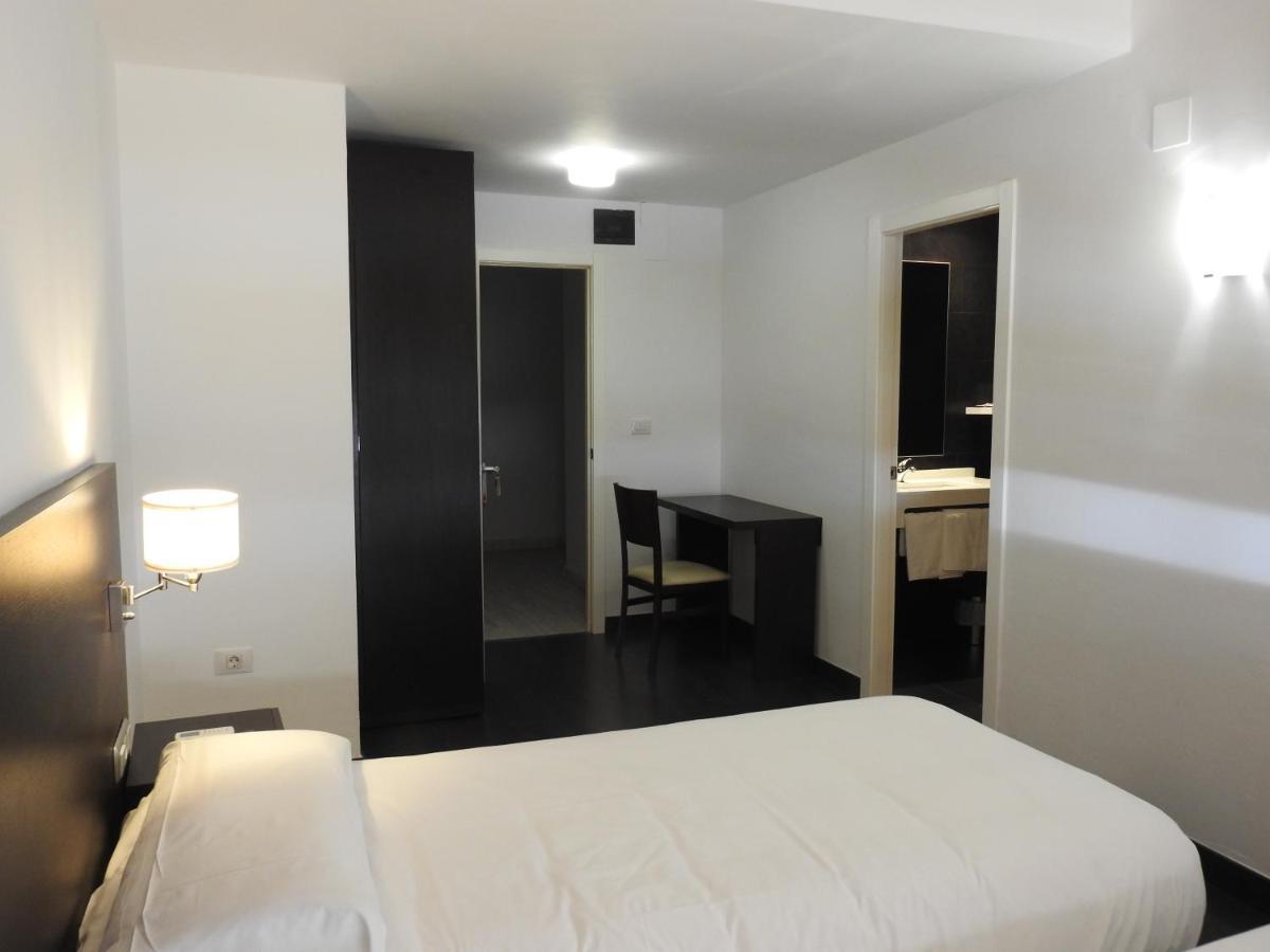 Meson De Paco Guest house Carinena