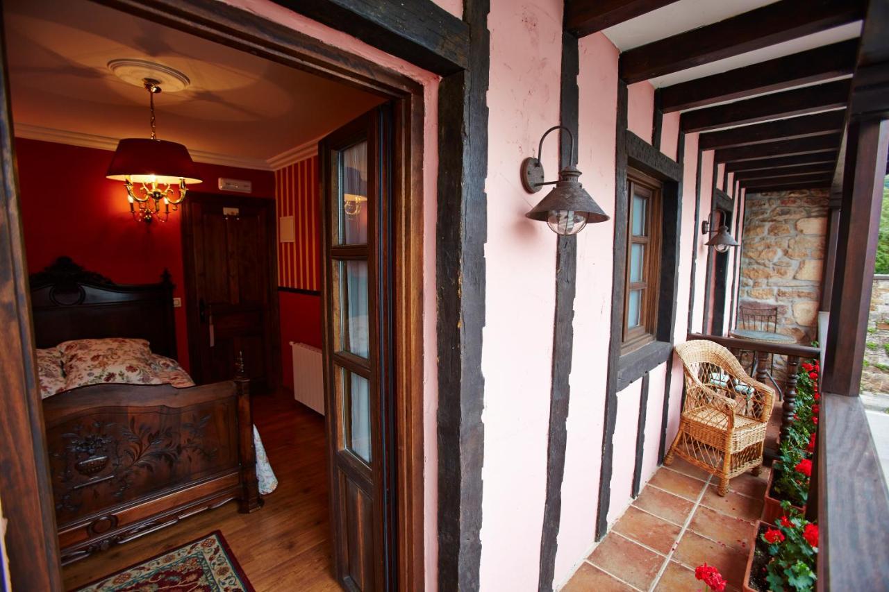 Guest house Rural Ochohermanas Las Fraguas