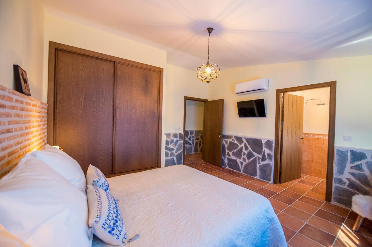 Encinar De Flores Hotel