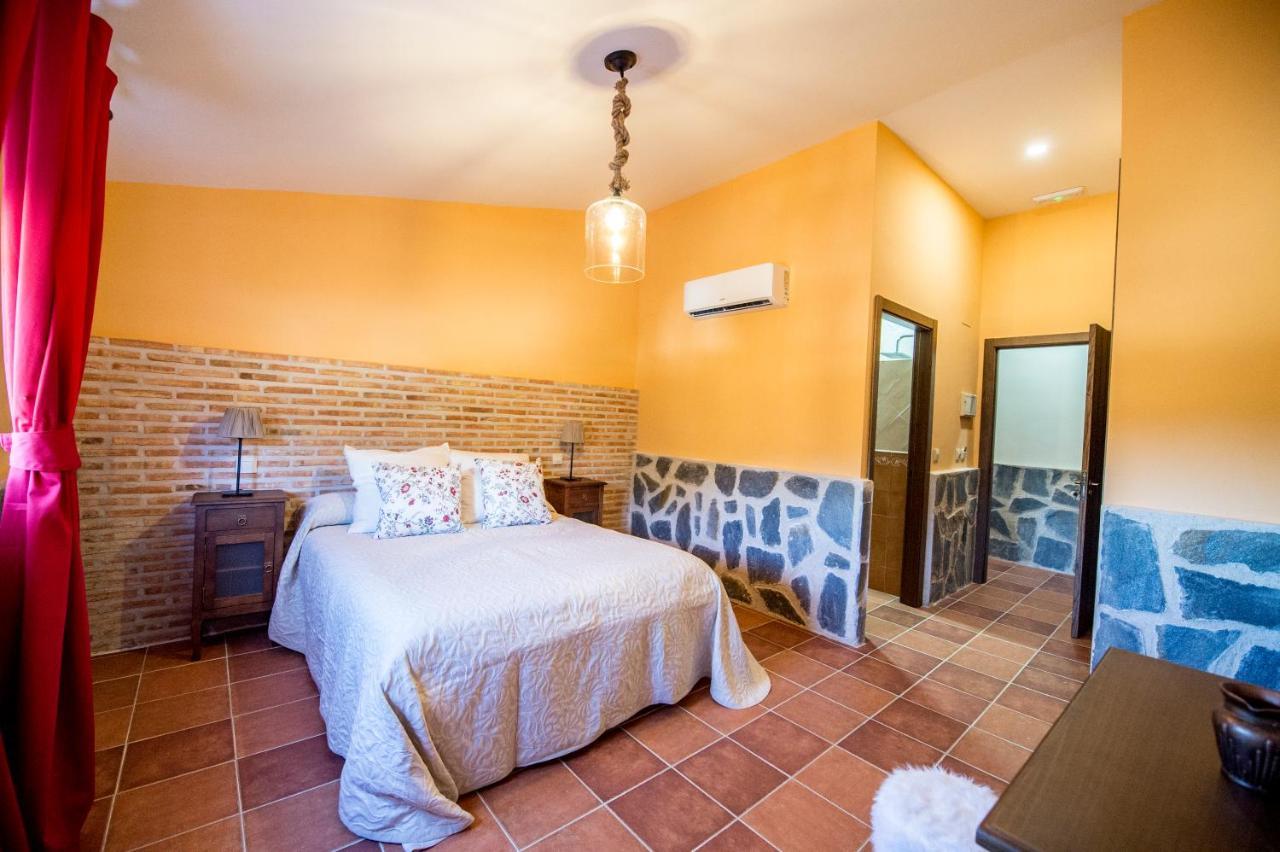 Encinar De Flores Hotel Los Navalucillos