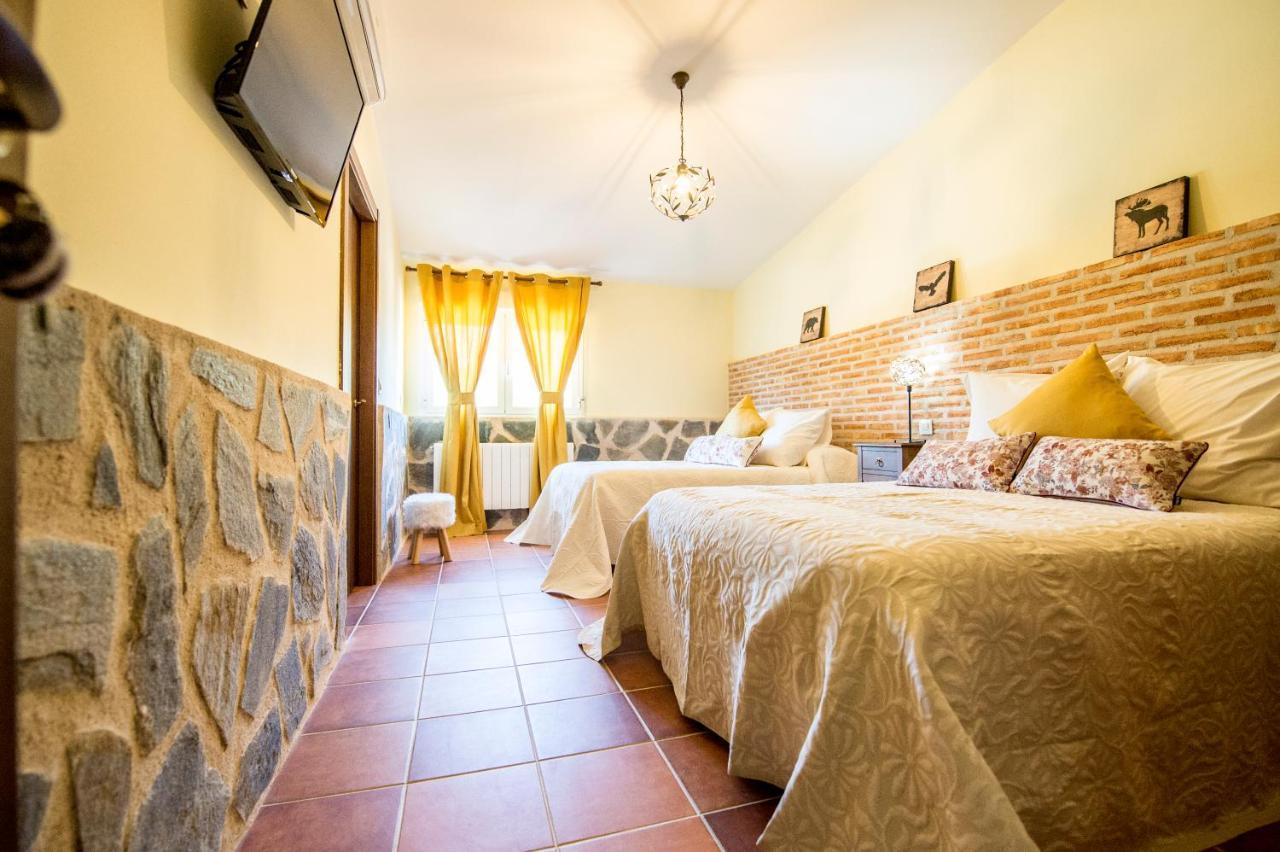 Hotel Encinar De Flores