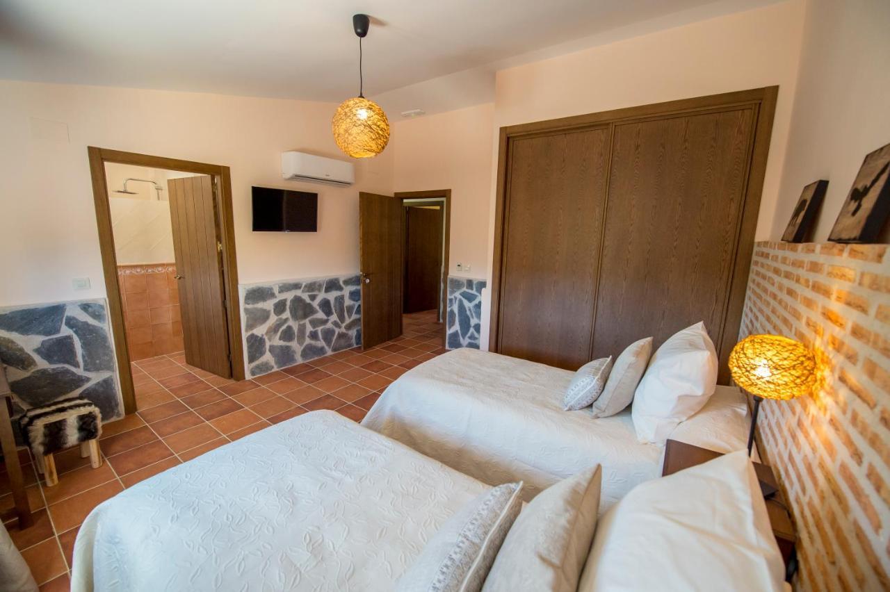 Hotel Encinar De Flores