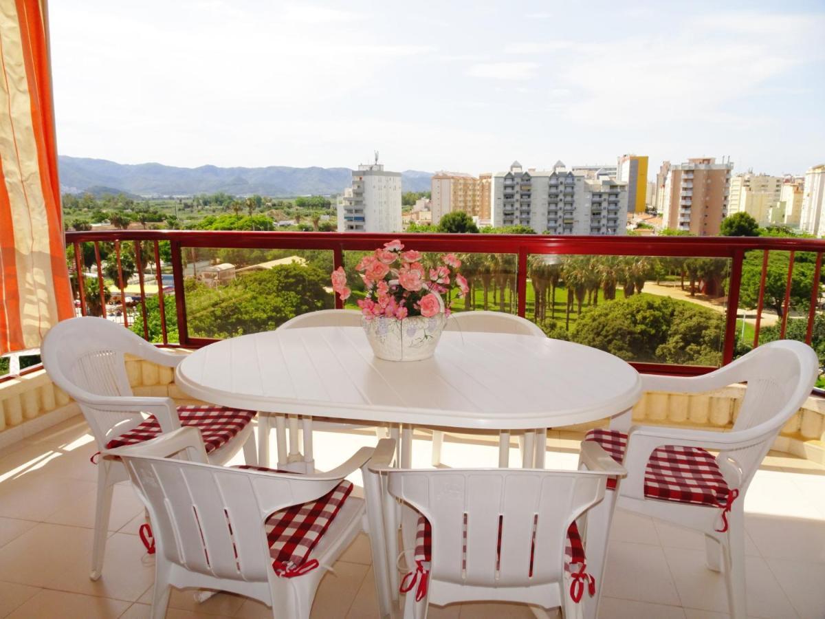 Apartamento Salinas Centro - *