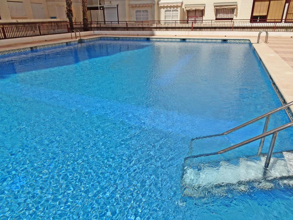 Apartamento Salinas Centro - *